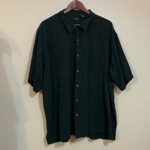 Arrow USA, Faint Palm Green Button T, Size 2XL